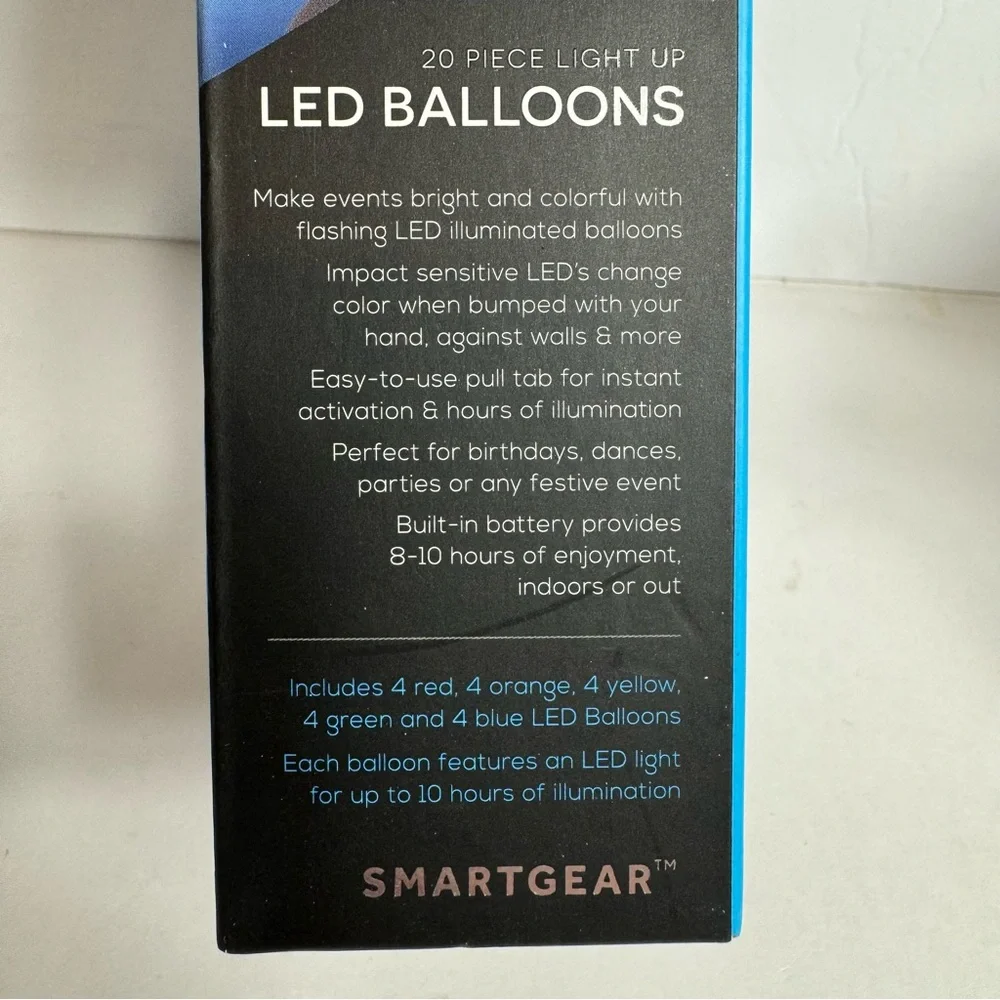 NWT. SMARTGEAR ~ 20 PIECE LIGHT UP LED BALLOONS